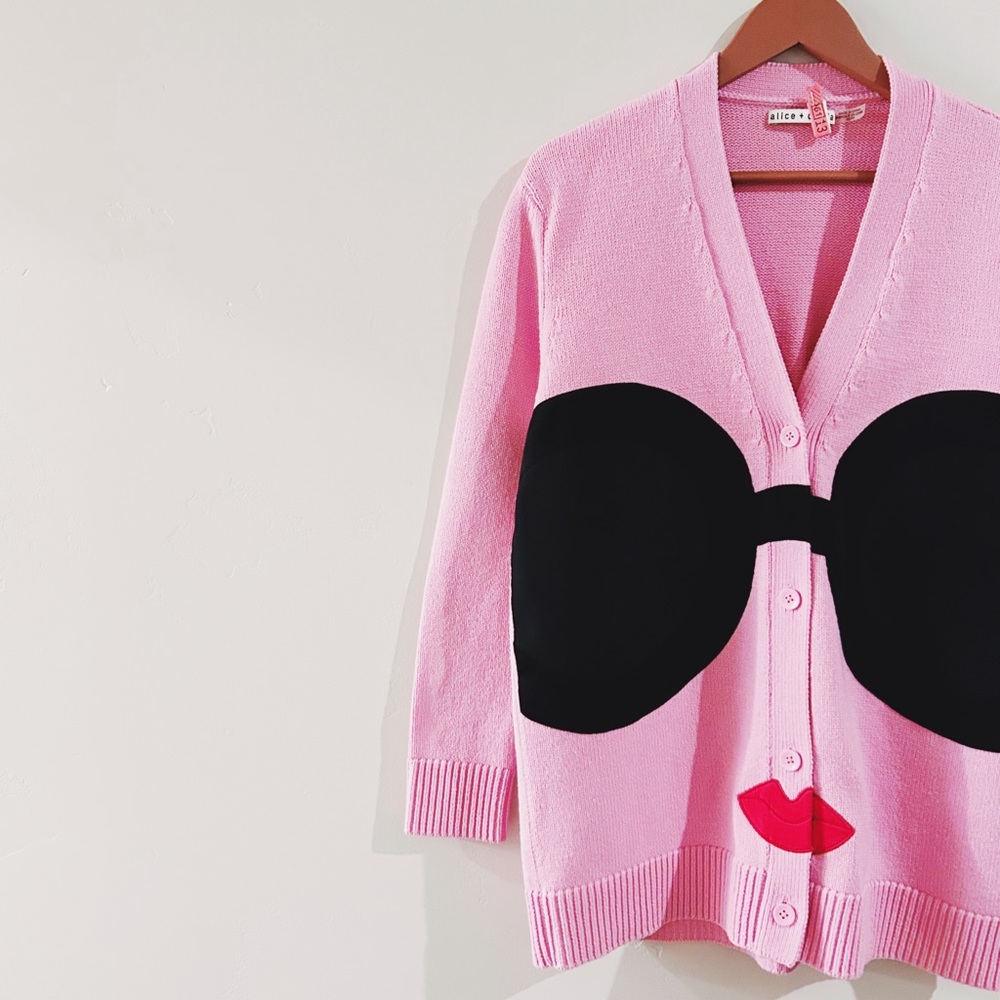alice + olivia | bradford stace face grandpa cardigan in electric pink ↷